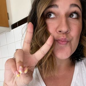 Meet your Posher, Veronica